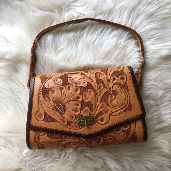 Handbags - Beautiful tooled leather handbag purse turn lock